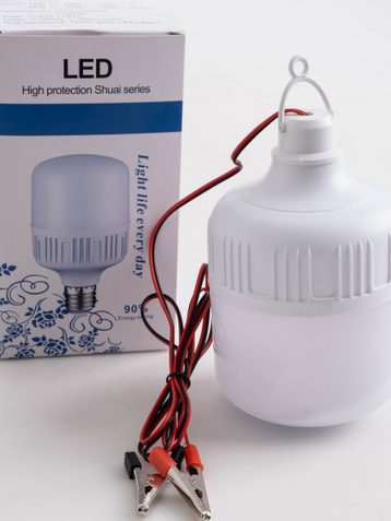 0090 светодиодная лампа с клемами для питания от аккумулятора 12V (1 ед.) - фото 2
