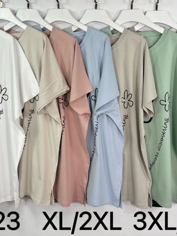 микс цветов женская футболка (Kiss me, 10 ед, размеры батал: 2XL-4XL) выдача на следующий день - фото 2